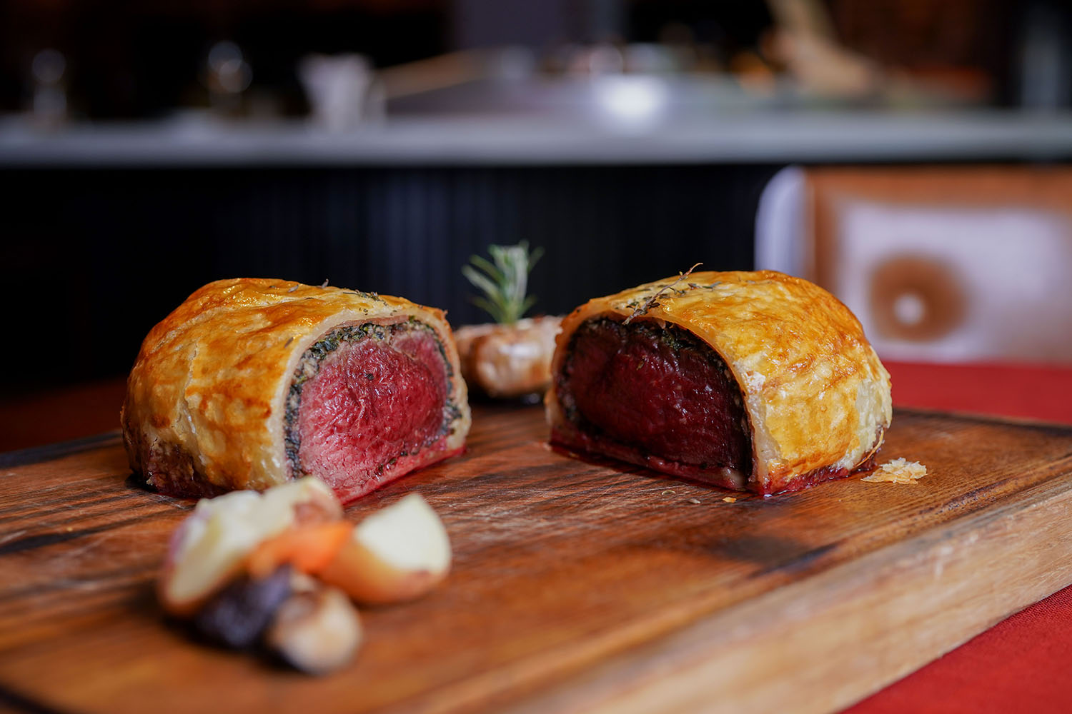 Beef Wellington, Australian Black Angus MB2, 150 days grain fed